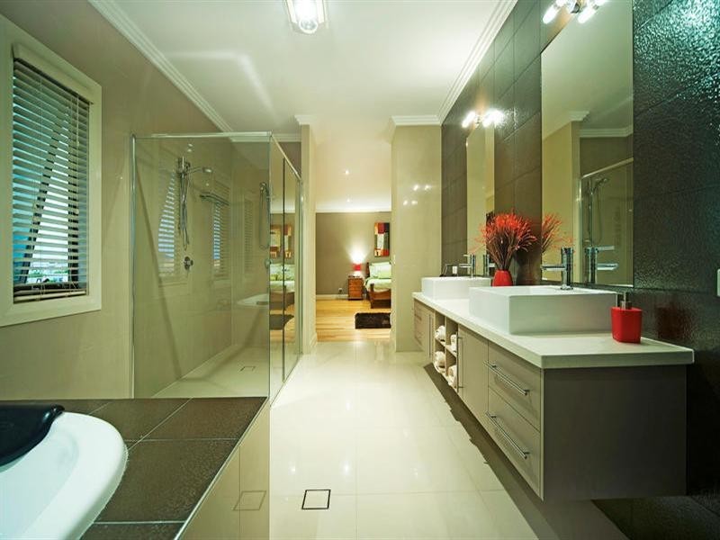 2830 Gracemere Cct East, Hope Island QLD 4212