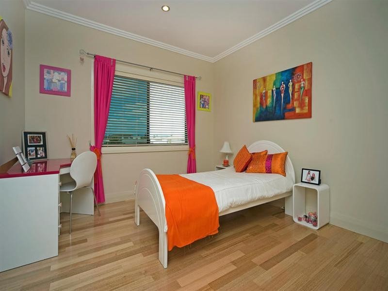 2830 Gracemere Cct East, Hope Island QLD 4212