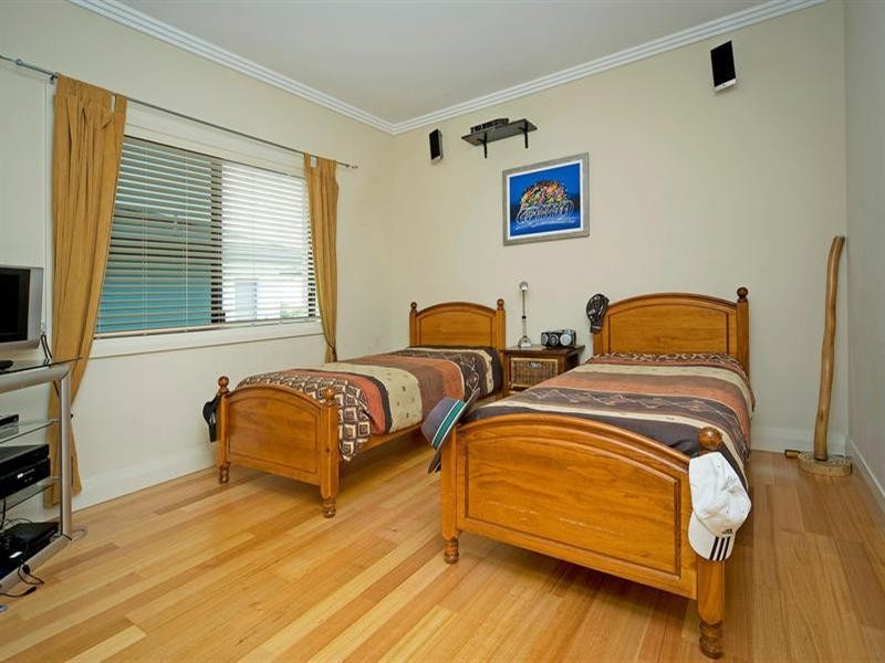 2830 Gracemere Cct East, Hope Island QLD 4212