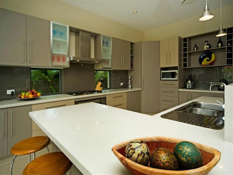 2830 Gracemere Cct East, Hope Island QLD 4212