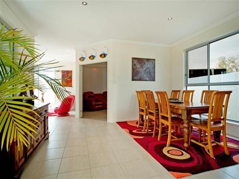 20 Fleetwood Court, Helensvale QLD 4212