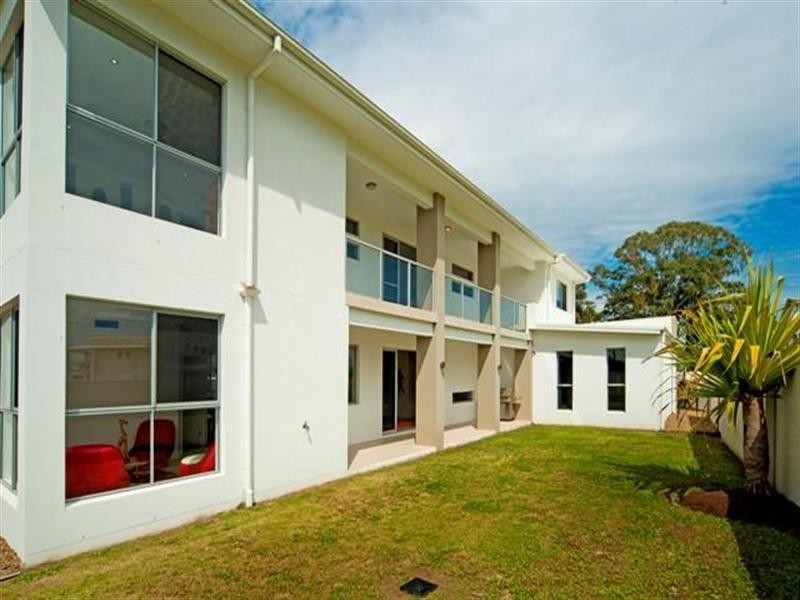 20 Fleetwood Court, Helensvale QLD 4212