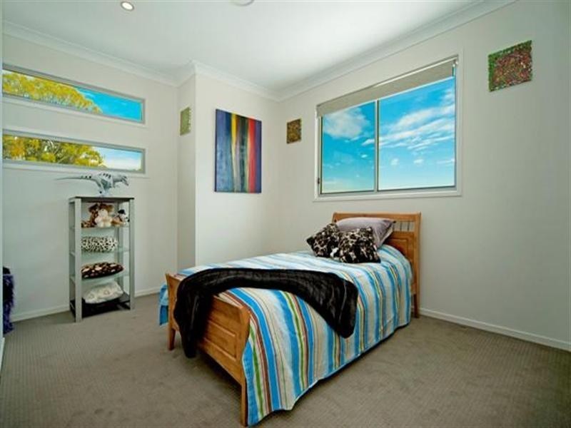 20 Fleetwood Court, Helensvale QLD 4212