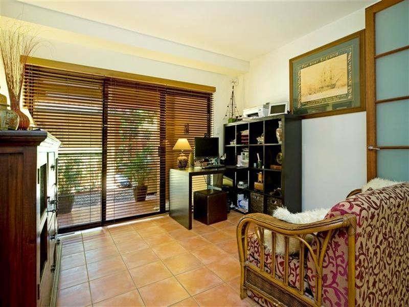 3258 The Palladian Drive, Hope Island QLD 4212