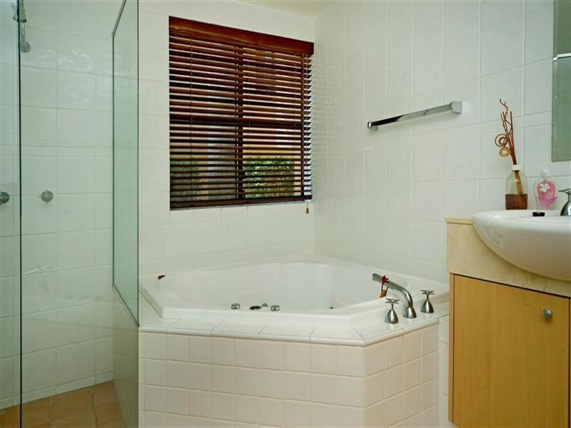 3258 The Palladian Drive, Hope Island QLD 4212