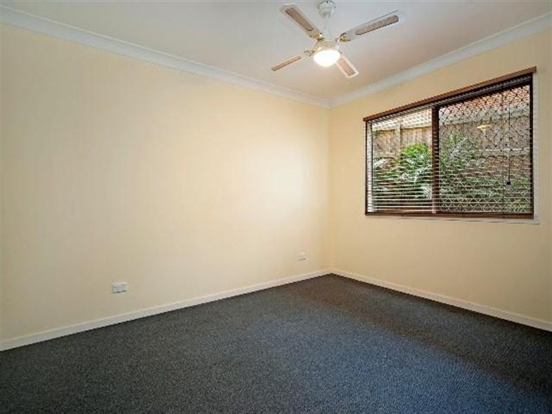 18 Catani Place, Helensvale QLD 4212