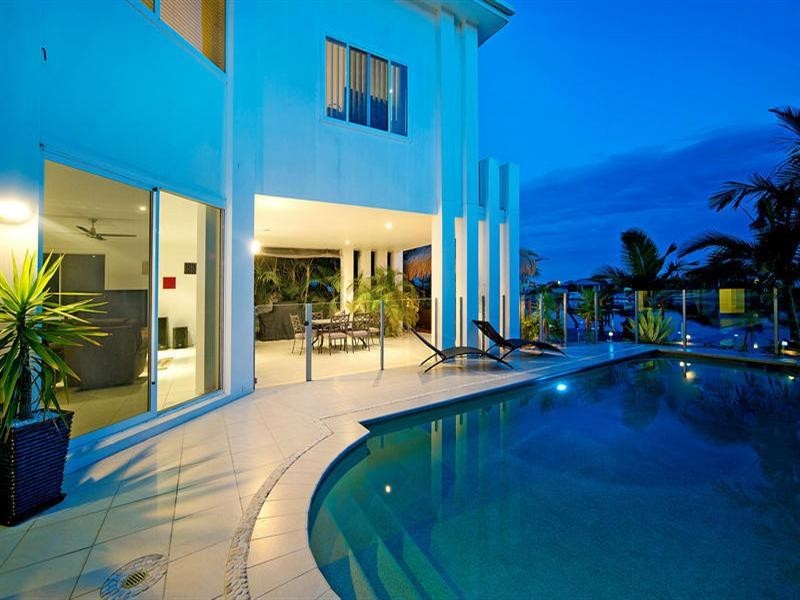 54 The Peninsula, Helensvale QLD 4212