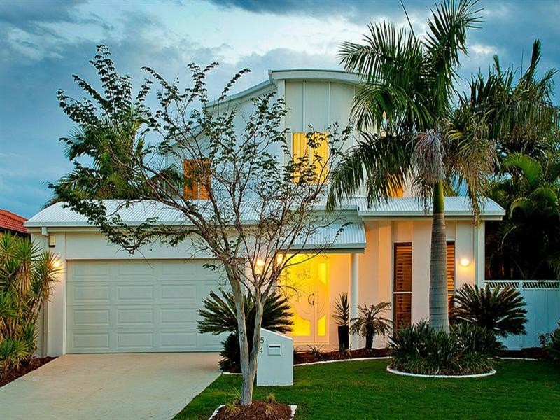 54 The Peninsula, Helensvale QLD 4212