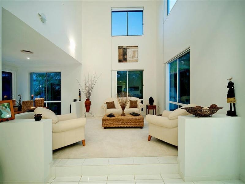 54 The Peninsula, Helensvale QLD 4212