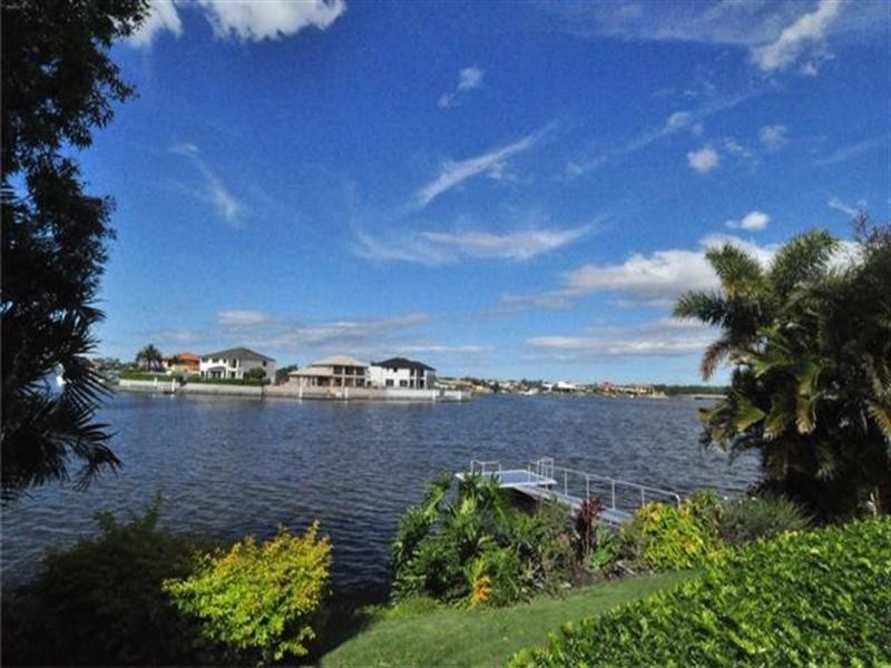 88 Monterey Keys Drive, Helensvale QLD 4212