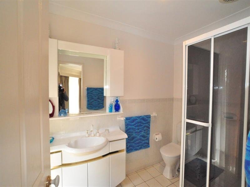 88 Monterey Keys Drive, Helensvale QLD 4212