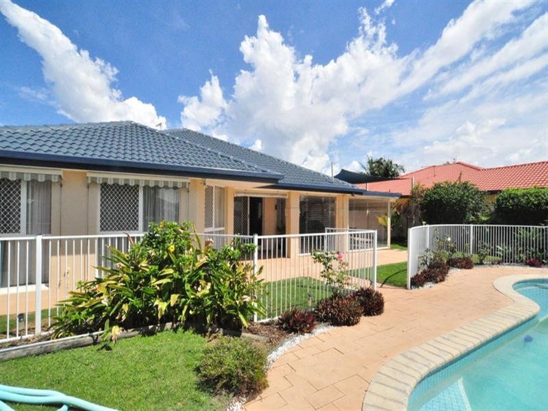 88 Monterey Keys Drive, Helensvale QLD 4212
