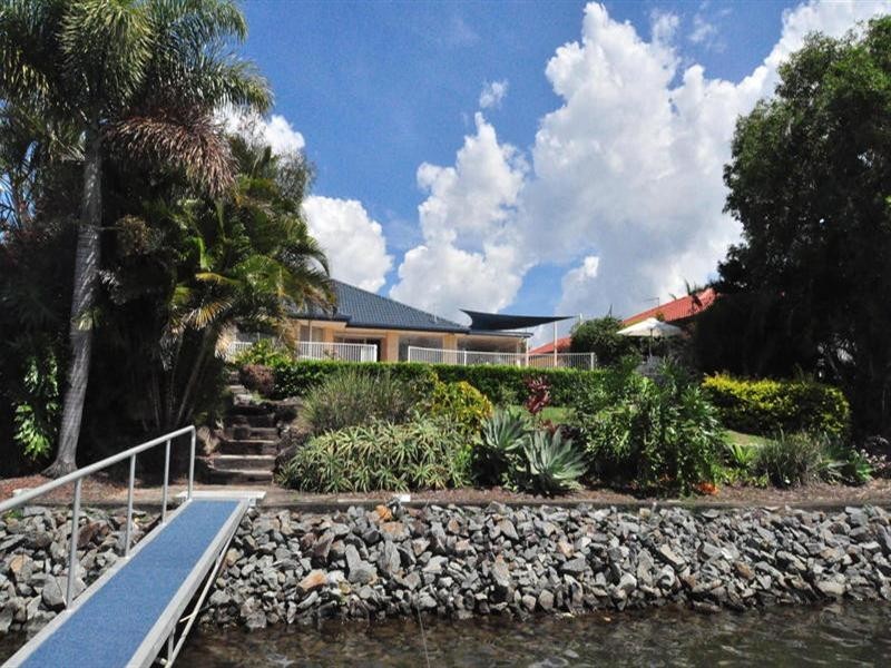 88 Monterey Keys Drive, Helensvale QLD 4212