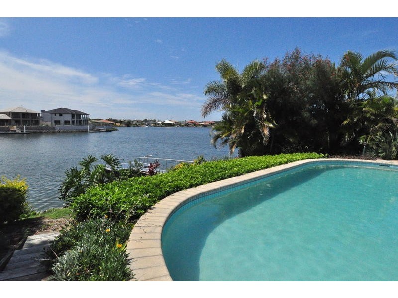 88 Monterey Keys Drive, Helensvale QLD 4212