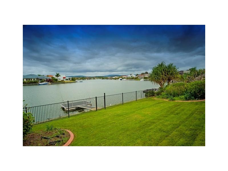 56 The Peninsula, Helensvale QLD 4212