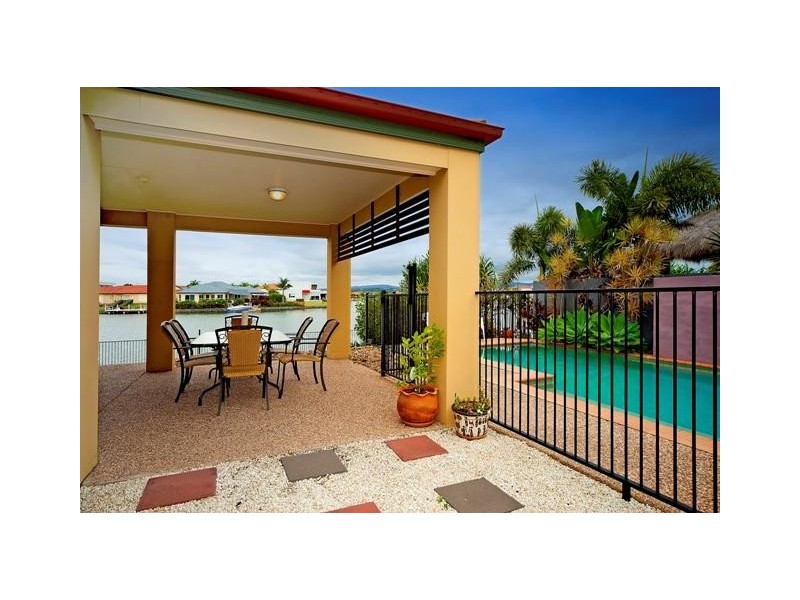 56 The Peninsula, Helensvale QLD 4212