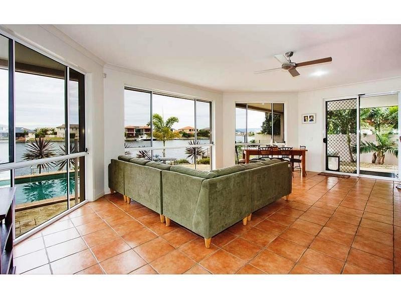 22a Champagne Boulevard, Hope Island QLD 4212