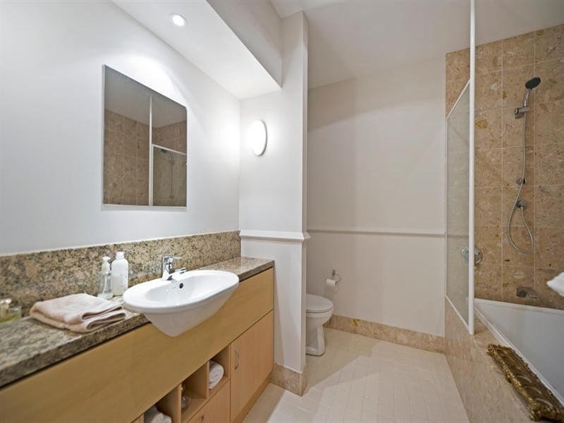 6/14 Pendraat Parade, Hope Island QLD 4212