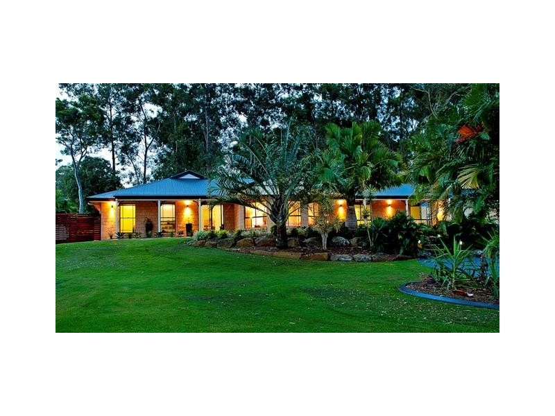 22 Eastern Court, Helensvale QLD 4212