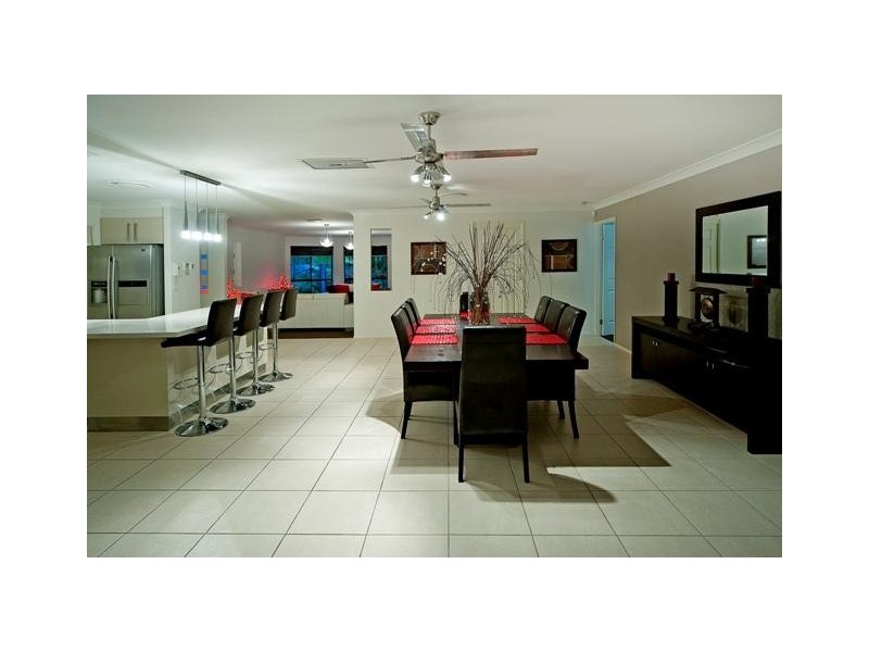 22 Eastern Court, Helensvale QLD 4212