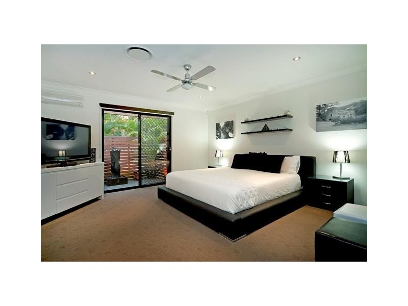 22 Eastern Court, Helensvale QLD 4212