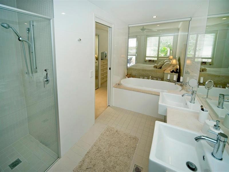 1716 Rialto Quays Drive, Stillwater Apartments, Hope Island QLD 4212