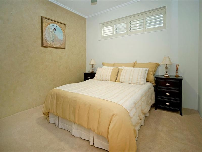 1716 Rialto Quays Drive, Stillwater Apartments, Hope Island QLD 4212