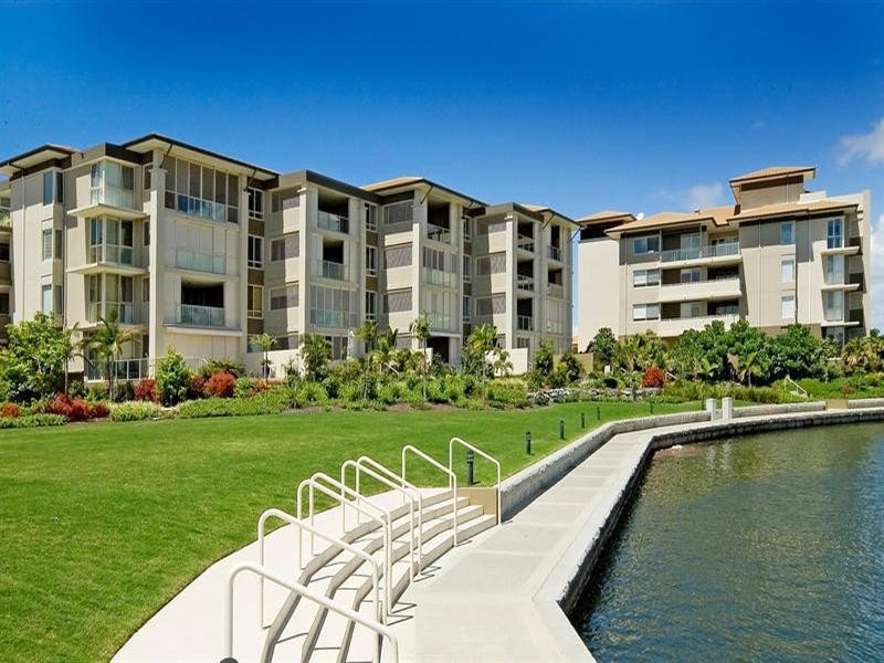 1716 Rialto Quays Drive, Stillwater Apartments, Hope Island QLD 4212