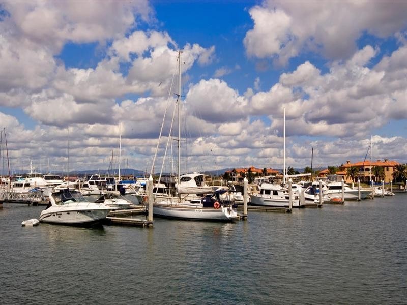 1716 Rialto Quays Drive, Stillwater Apartments, Hope Island QLD 4212