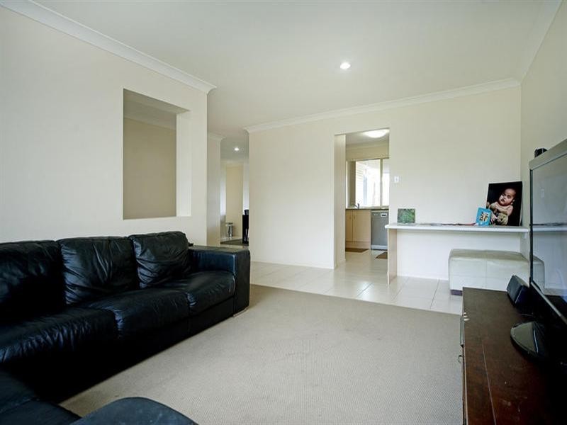 9 Jasmine Circuit, Ormeau QLD 4208