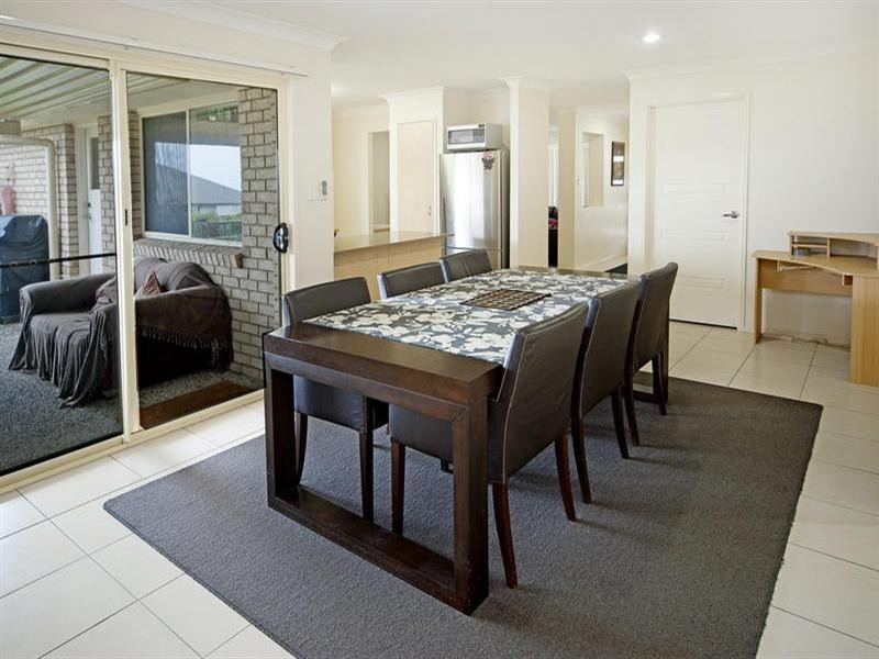 9 Jasmine Circuit, Ormeau QLD 4208