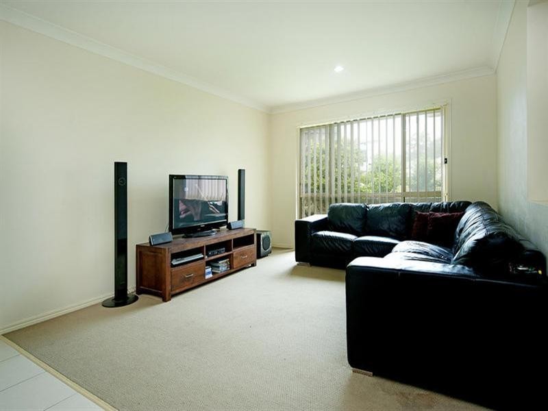 9 Jasmine Circuit, Ormeau QLD 4208