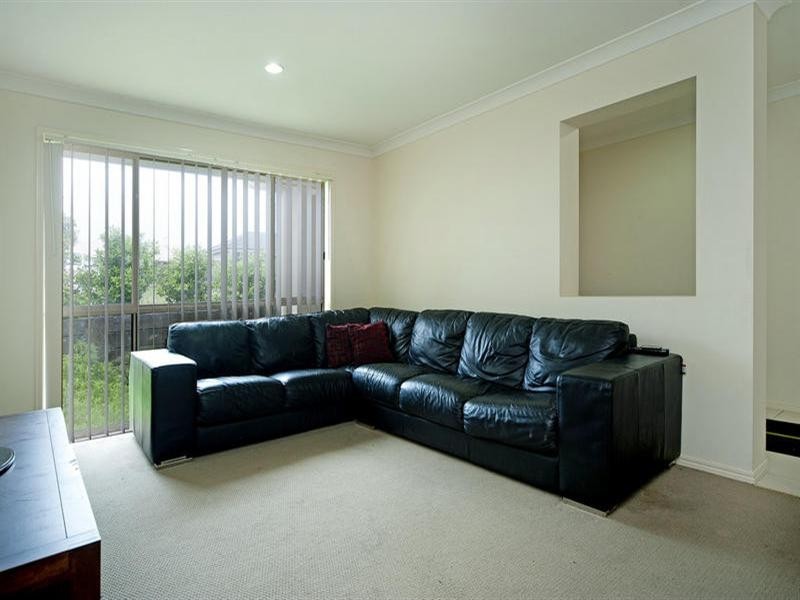 9 Jasmine Circuit, Ormeau QLD 4208