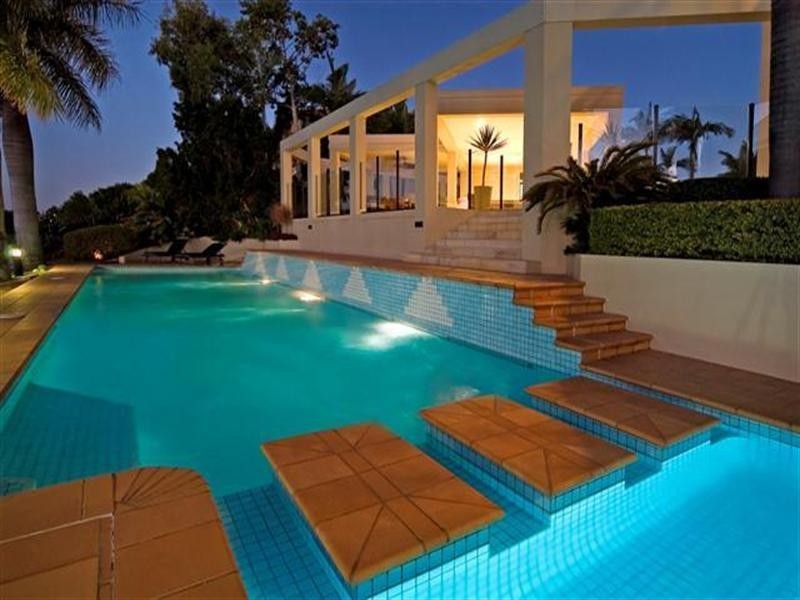 1133 Beechwood Drive, Hope Island QLD 4212