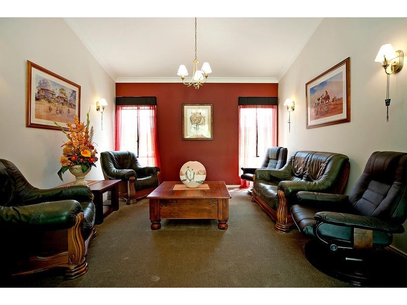 6 Essen Place, Oxenford QLD 4210