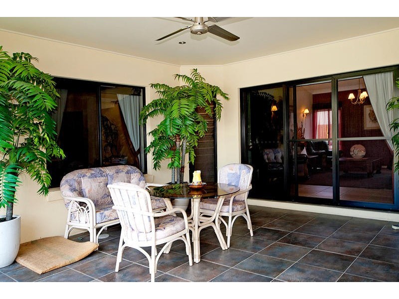 6 Essen Place, Oxenford QLD 4210