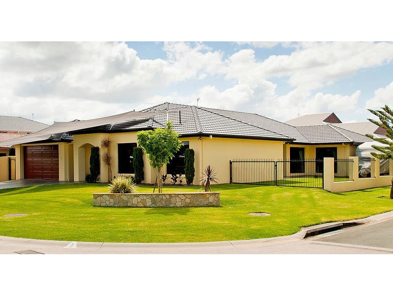 6 Essen Place, Oxenford QLD 4210