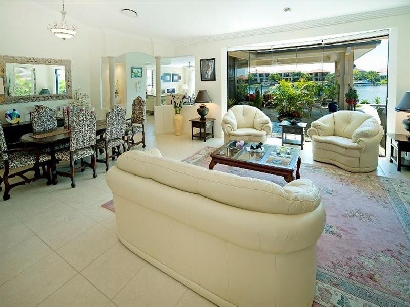 7 Sabrina Avenue, Helensvale QLD 4212