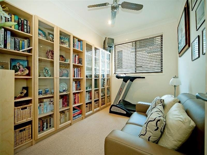 7 Sabrina Avenue, Helensvale QLD 4212