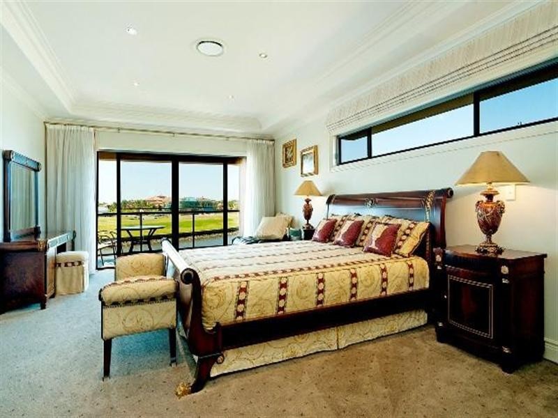 2210 Taromeo Court, Hope Island QLD 4212