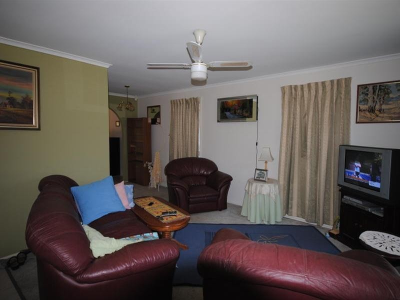 26 Mullewa Crescent, Helensvale QLD 4212