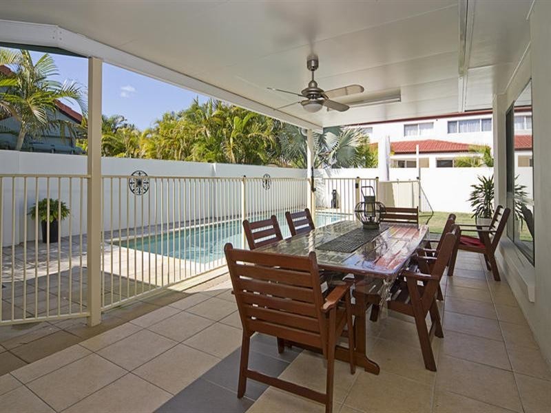 55 Tranquility Circuit, Oyster Cove, Hope Island QLD 4212