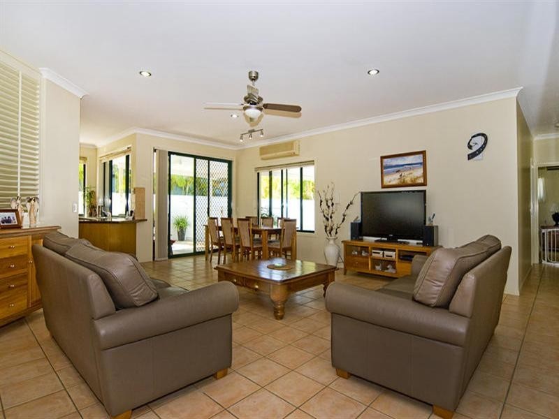 55 Tranquility Circuit, Oyster Cove, Hope Island QLD 4212