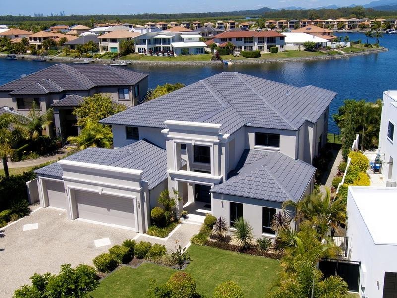 8 Pipers Point, Oyster Cove, Hope Island QLD 4212