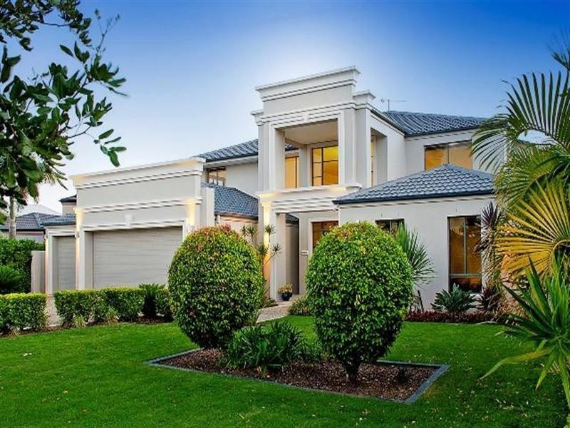 8 Pipers Point, Oyster Cove, Hope Island QLD 4212