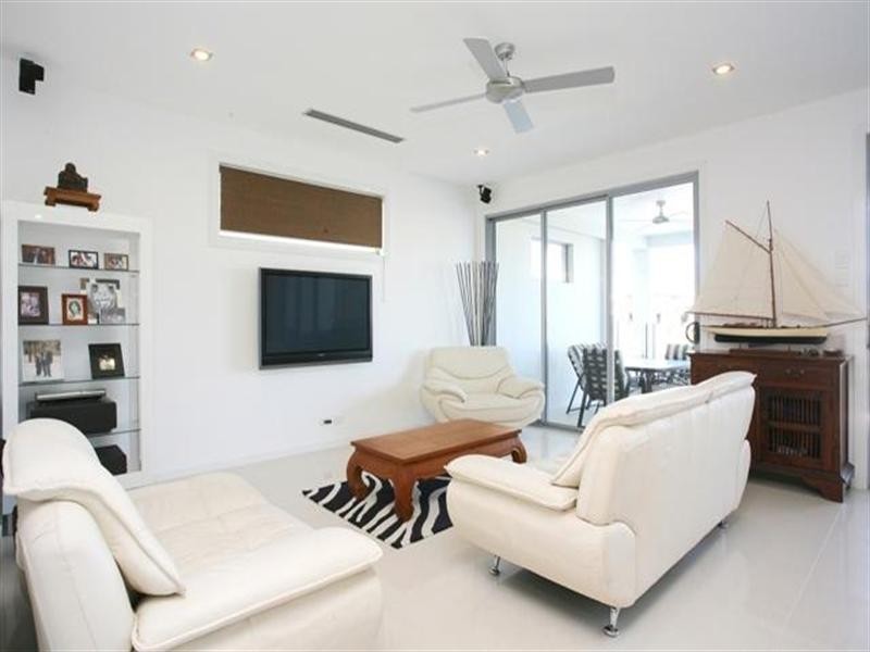 34 Quayside Drive, Helensvale QLD 4212