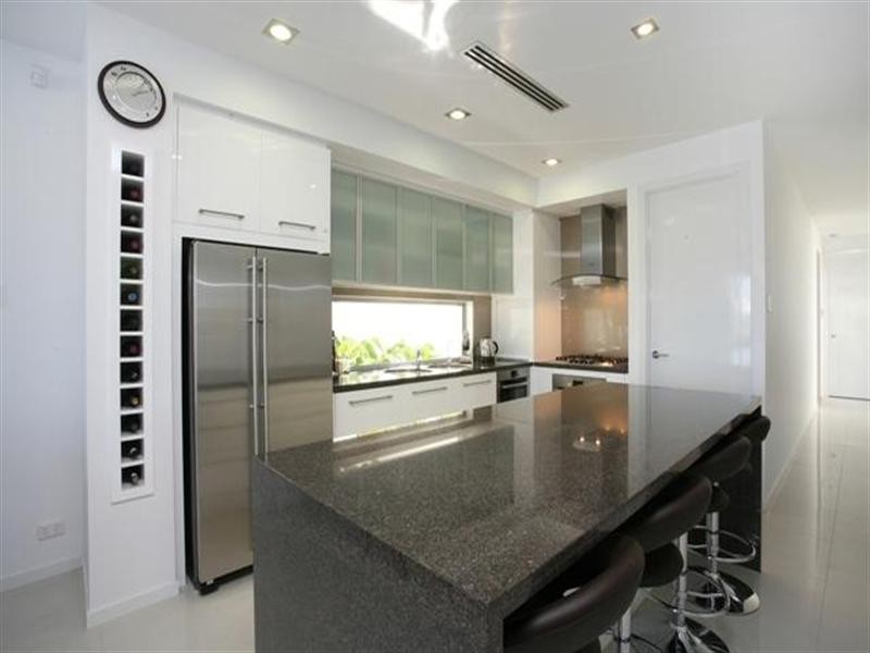 34 Quayside Drive, Helensvale QLD 4212