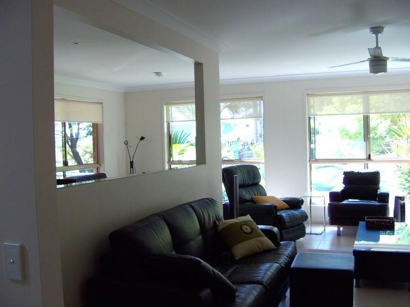 52 Babirra Street, Hope Island QLD 4212