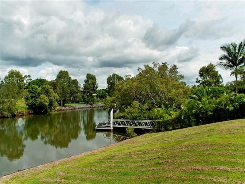 3149 Riverleigh Drive, Hope Island QLD 4212