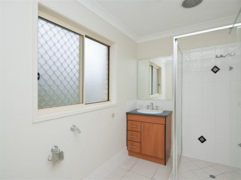 31 Summerhill Drive, Morayfield QLD 4506